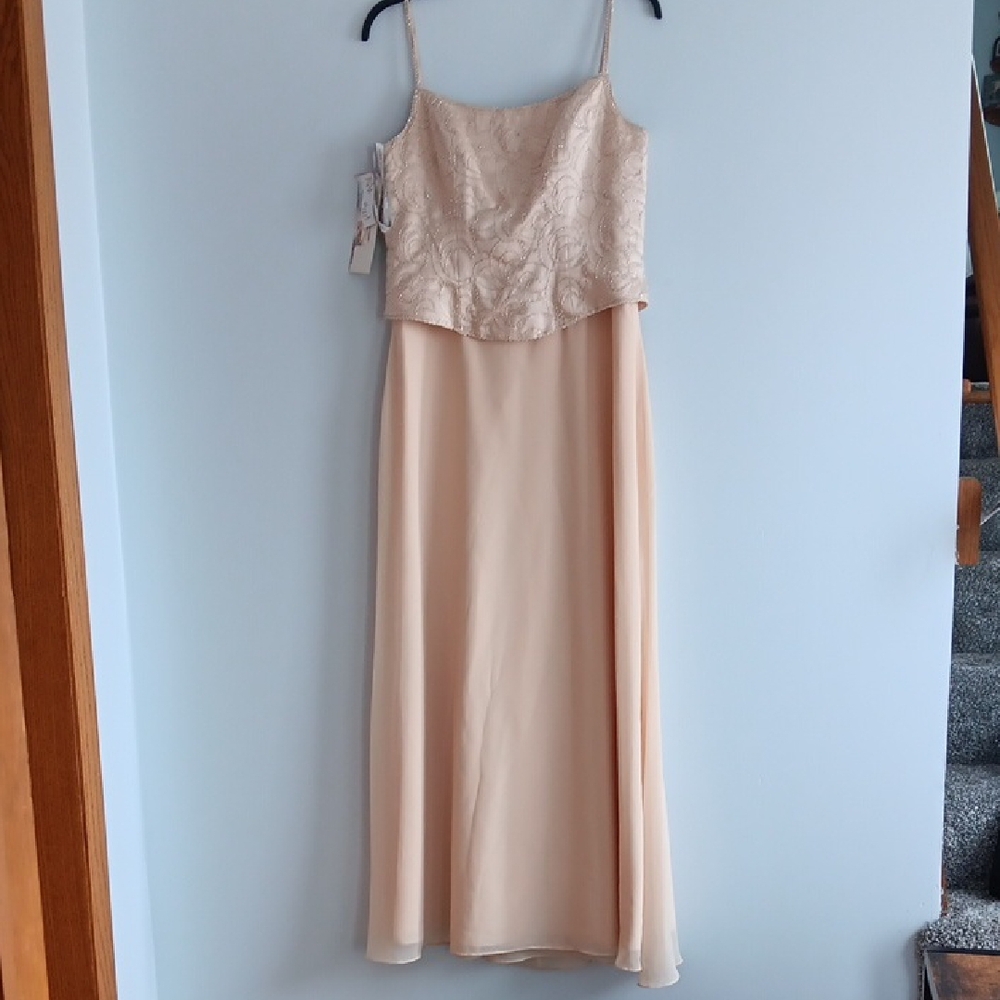 Alfred Angelo Champagne Formal Dress 16W w/ Beaded Bodice & Spaghetti Straps